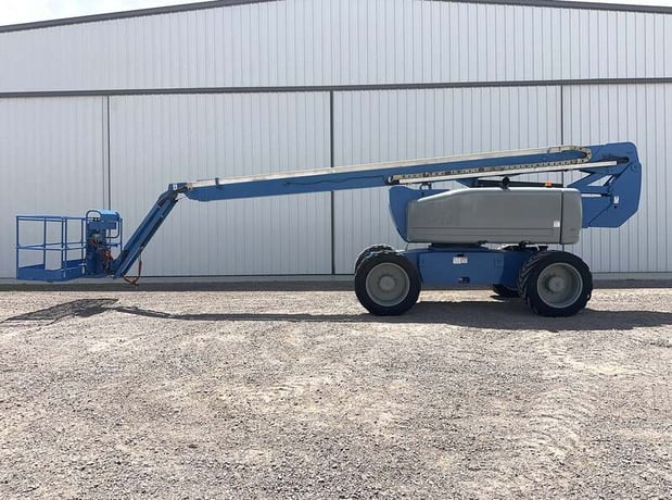 500 lb. Genie #Z-80/60, boom lift, 78' lift, Perkins 408D-33 diesel engine, 4X4, pneumatic tires, 2010 - Image 3