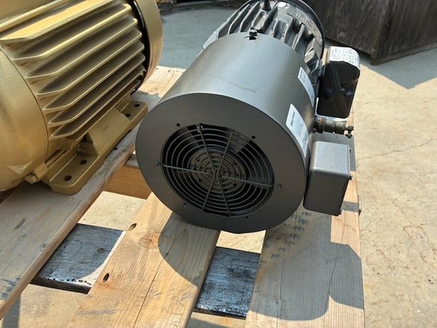 5 HP 1750 RPM Vector #ZDM3665T, Frame 184TC, 230/460 Volts, 3PH, 13/6.5 amps, 6000 RPM max. speed, Inverter - Image 4