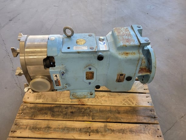 Waukesha #130U1, Rotary Lobe Positive Displacement Pump, Universal I, Stainless Steel, 3" Tri-Clamp - Image 4