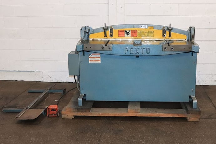 16 gauge x 4' Pexto #PH-52, power squaring shear, 24" back gauge, 45 SPM, 2 HP, foot pedal, 1985 - Image 1