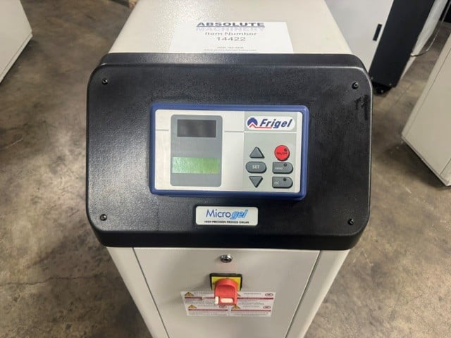 6 KW Frigel #RCM40/6SP, chiller & temperature controller, 2.5 ton, 1.5 HP pump, 20 GPM @ 40 psi, 460 V. - Image 3