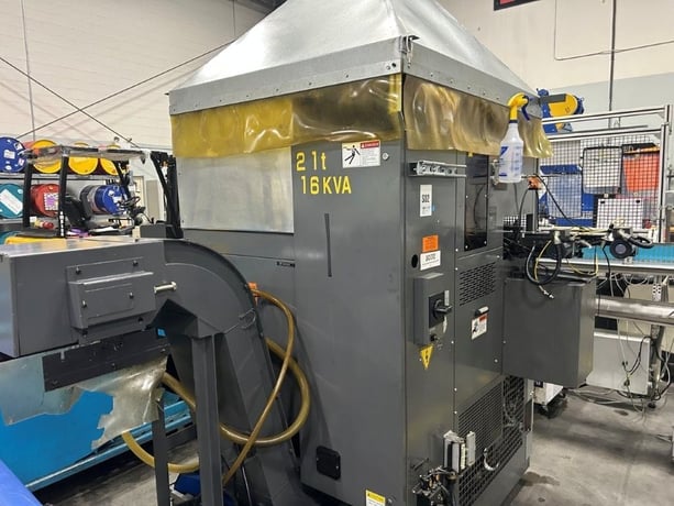 Takamaz #XC-100, CNC lathe, Fanuc 0i-TD Control, 7.08" turning diameter, 6" chuck, 1.6" bar, 4500 RPM, 10 HP - Image 6