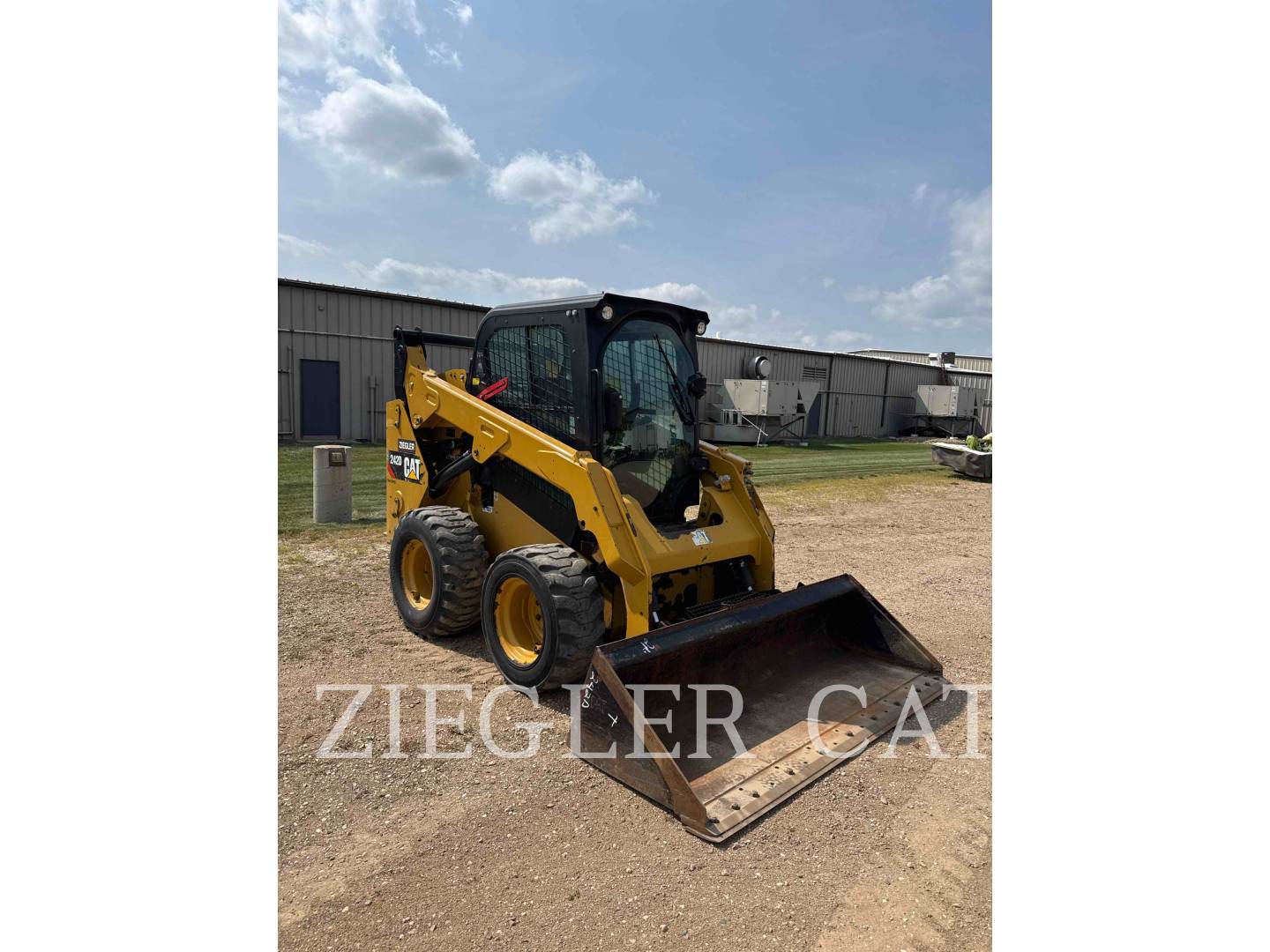 Cat 242D, Skid Steer Loader, 4269 hours, S/N: DZT00256, 2014 - Image 2