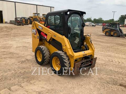 Cat 226D3, Skid Steer Loader, 1451 hours, S/N: EK503610, 2025 - Image 2