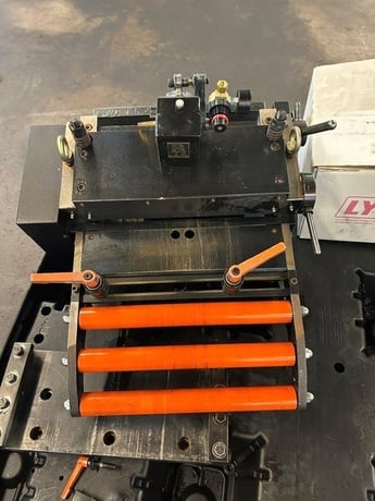 P/A #SRF-12U, ultra advantage servo feed, S/N 200602-02685, STK# 1691 - Image 1