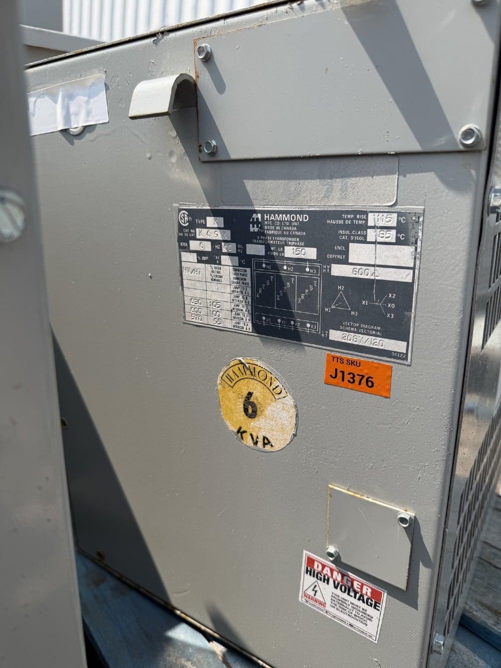 6 KVA 600 Delta Primary, 208Y/120 Secondary, Hammond Mfg. Co. Ltd. Dry Type K Isolation Transformer - Image 3