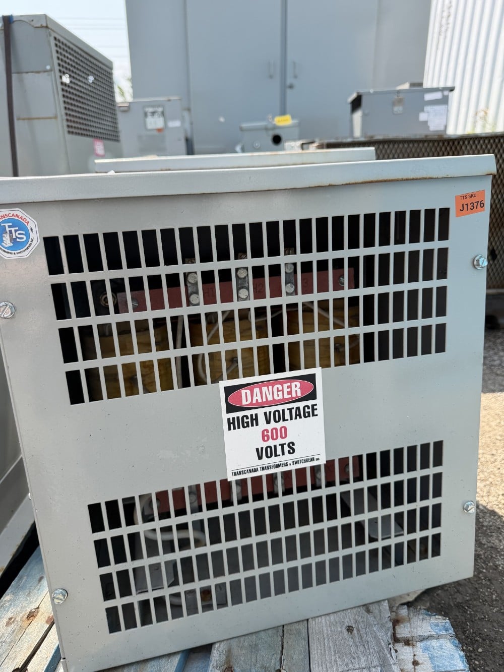 6 KVA 600 Delta Primary, 208Y/120 Secondary, Hammond Mfg. Co. Ltd. Dry Type K Isolation Transformer - Image 5