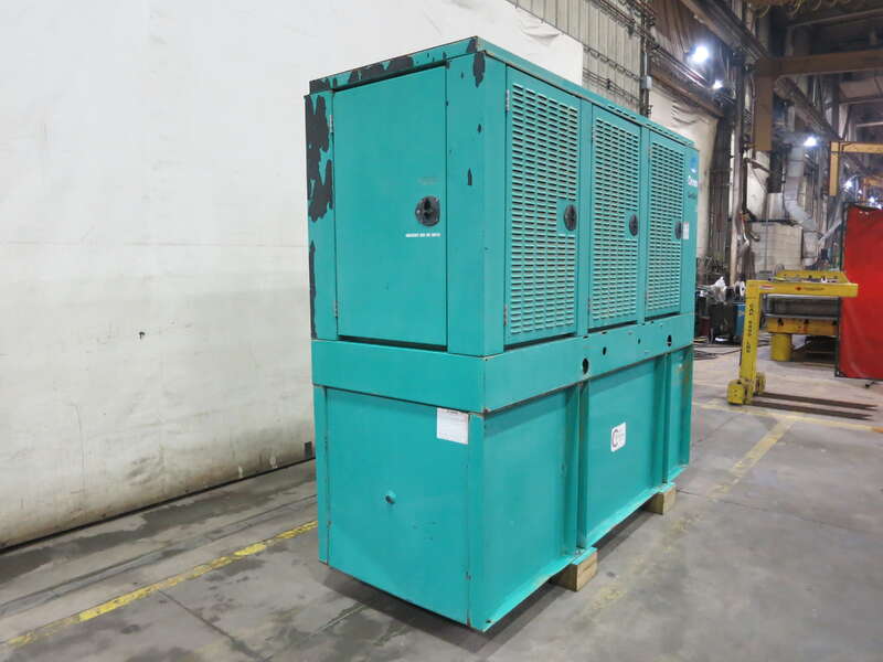 200 KW Cummins #DGFC, diesel generator set, 277/480 Volts, 317 HP @ 1800 RPM, 6CTAA8.3-G1 engine, 346 hours - Image 2