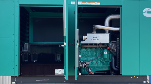 200 KW Cummins #C200D6D, Diesel Generator Set, 120/208 Volts, sound attenuated enclosure, PowerCommand 2.3 - Image 3