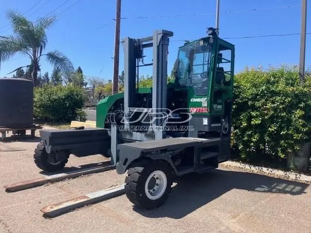 30,000 lb. Combilift #C30000, Multi-Directional Forklift, 153" raised mast height, 70 hours, 2020 - Image 1