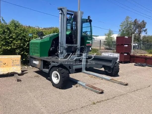 30,000 lb. Combilift #C30000, Multi-Directional Forklift, 153" raised mast height, 70 hours, 2020 - Image 2