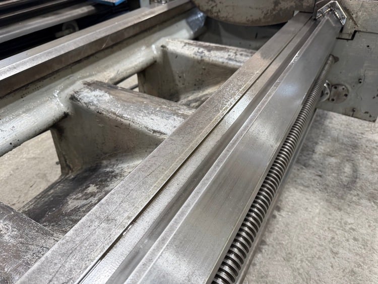 57" x 324" Geminis #GE1400, engine lathe, 42" swing over cross slide, 72" swing in gap, 4-1/4" spindle hole - Image 4