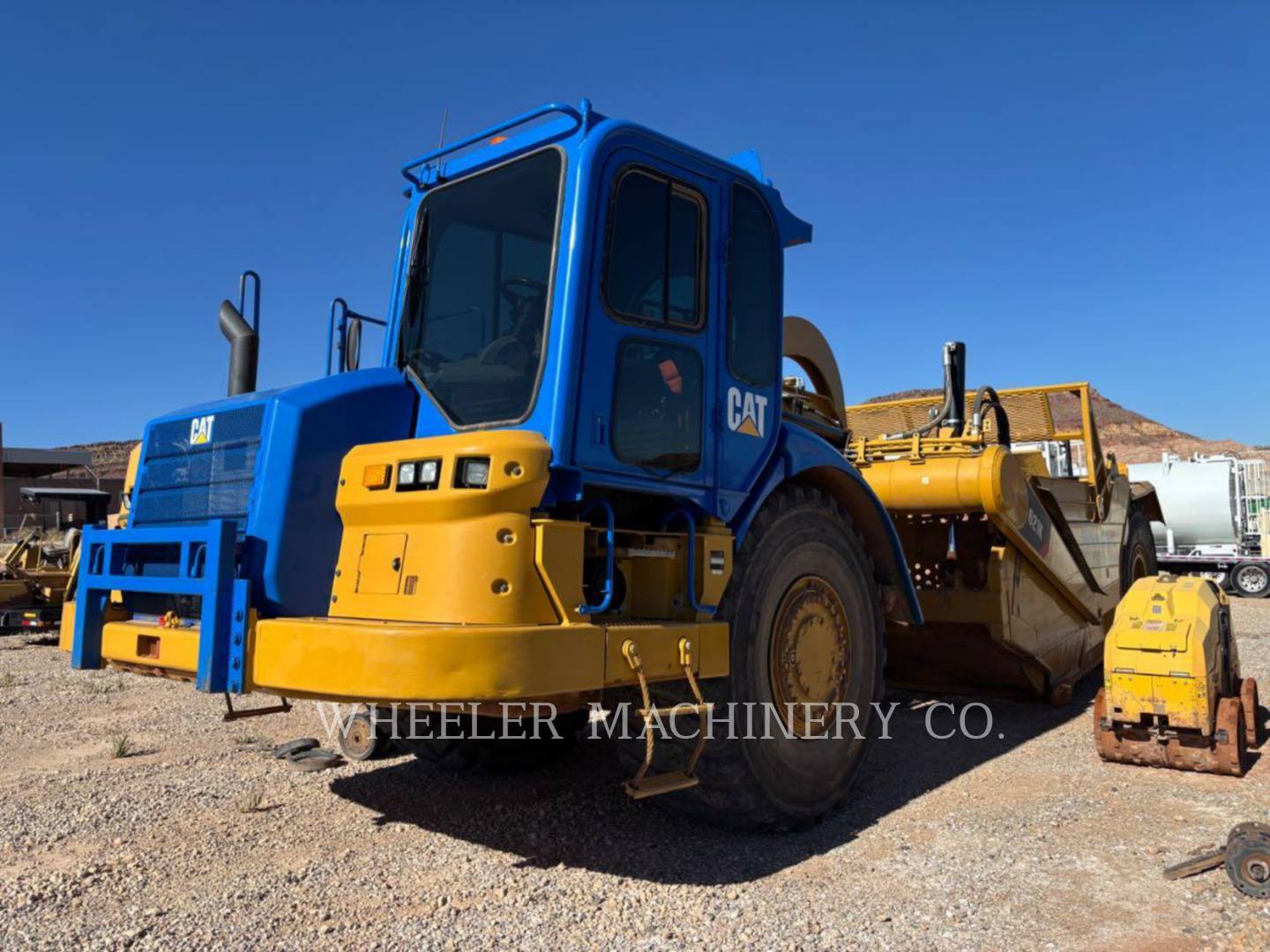 Caterpillar 621K, Wheel Tractor Scraper, 6362 hours, S/N: WTA00140, 2019 - Image 2