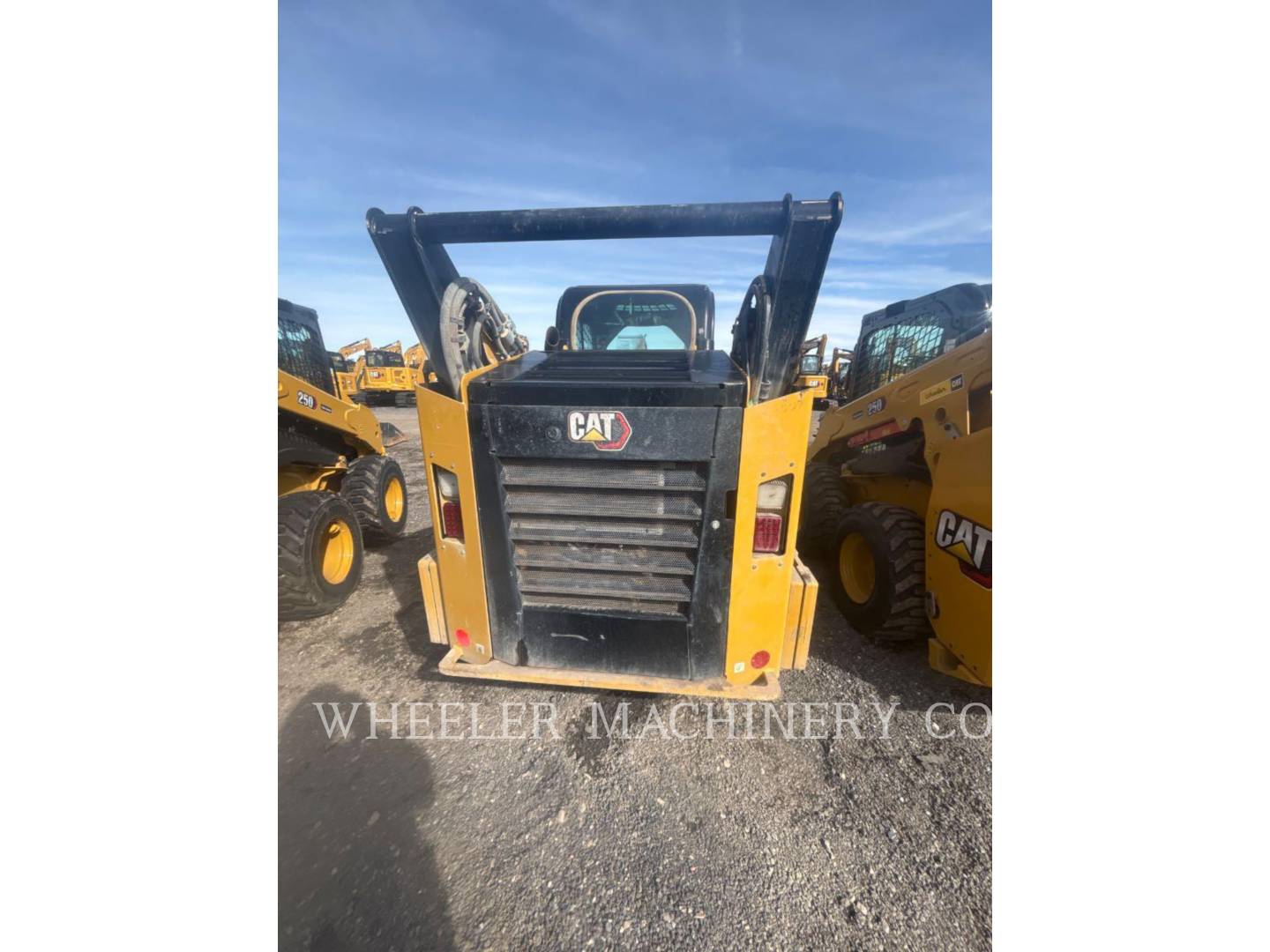 Cat 262D3 C3H2, Skid Steer Loader, 3262 hours, S/N: TP402992, 2024 - Image 2