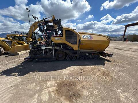 Caterpillar AP555, Asphalt Paver, 409 hours, S/N: 4M600268, 2025 - Image 4
