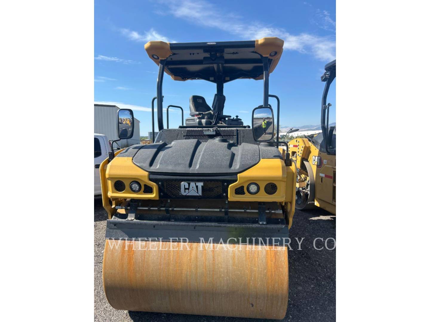 Caterpillar CB7, 57 hours, S/N: M5R01119, 2026 - Image 8