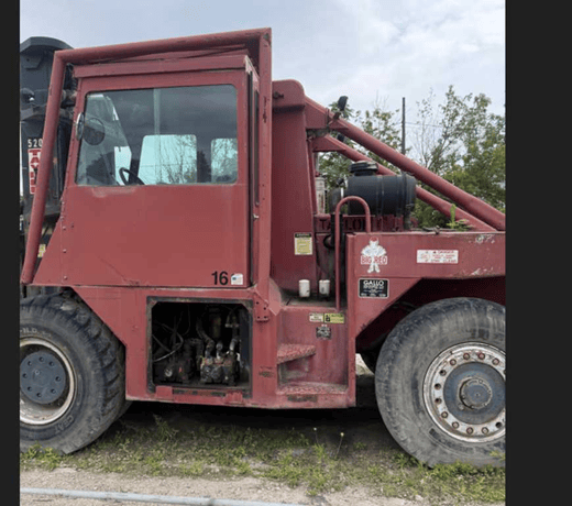 52,000 Lb. Taylor #Y-52-WOS, Forklift, 2-stage mast, pneu tires, Detroit Diesel - Image 2