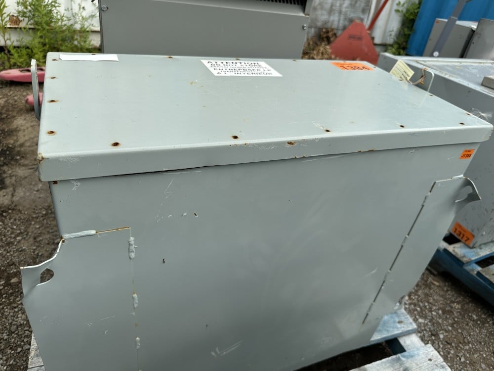 30 kVA 600 Delta Primary, 208Y/120 Sec, Marcus, Dry-Type Isolation Transformer, Insulated Class 220C - Image 4