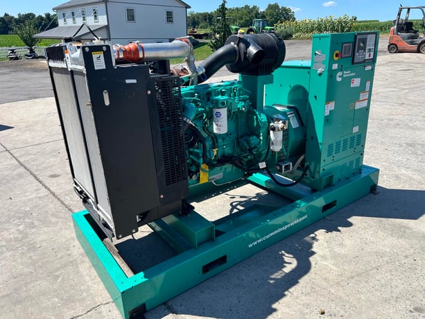 100 KW Cummins/Onan #DSGAA-806143, Diesel Generator Set, 277/480 Volt, 1800 RPM, Cummins QSB7-G3 engine - Image 3