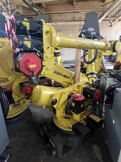Fanuc, R-2000iB/125L, 6-Axis Articulated Robot, 125 KG Payload, 3,005 mm Reach, R-30iB Controller, 2015 - Image 2