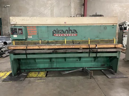 1/4" x 10' Piranha #M1/4-10, Hydraulic Power Squaring Shear, 20 HP, 1999 - Image 1