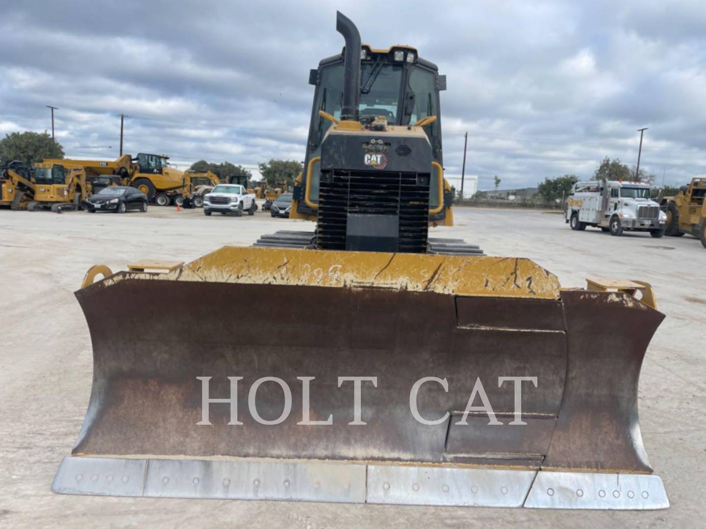 Caterpillar D4 CAB, 1950 hours, S/N: RKR00253, 2022 - Image 3