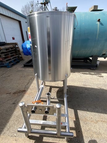 200 gallon Vertical stand mounted multi use Stainless Steel tank - Image 1