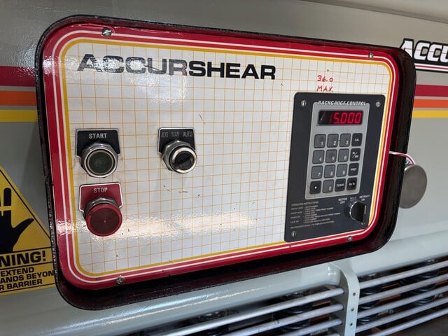 1/4" x 6' Accurshear #62506, hydraulic shear, 36" programmable Back Gauge, 4' squaring arm, 2006 - Image 3