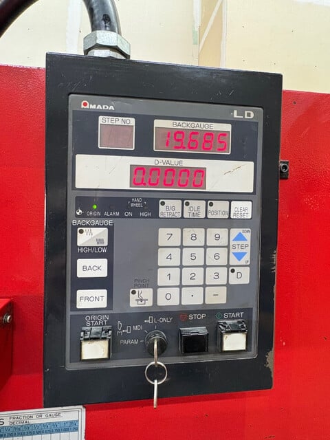 50 Ton, Amada #RG-5020LD, up-acting hydraulic press brake, 6.5'OA, 4" stroke, 15.75" throat, 14.57" open, 1999 - Image 5