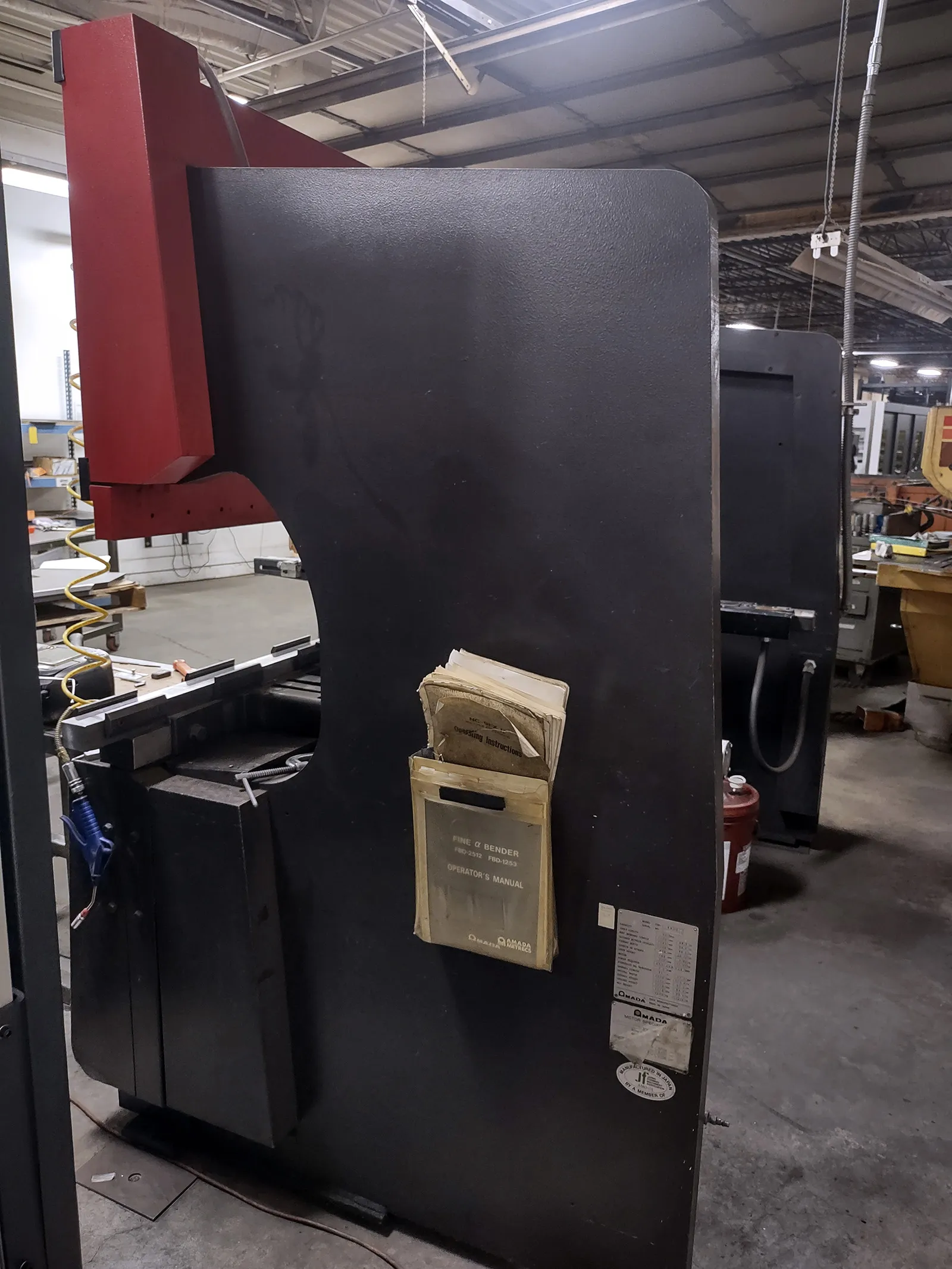 100 Ton, Amada #FBD-1025, hydraulic press brake, 8.2'OA, 3.9" stroke, 15.9" throat, 14.7" open, NC9-EXII - Image 3