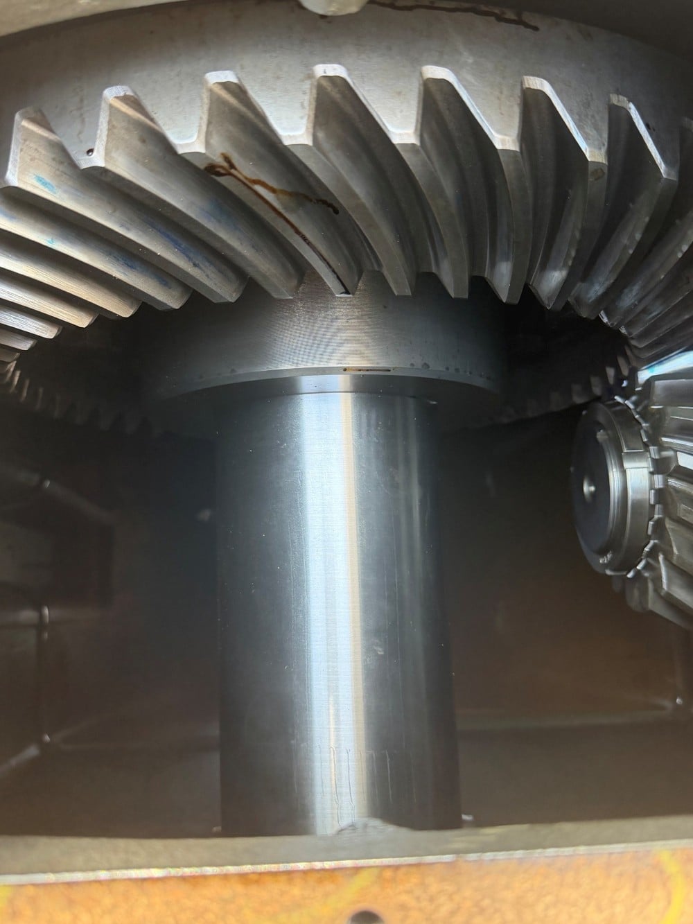 60 HP @ 450 RPM, Falk #2100GHB1-KS, gear reducer, 2.76 :1 ratio - Image 10