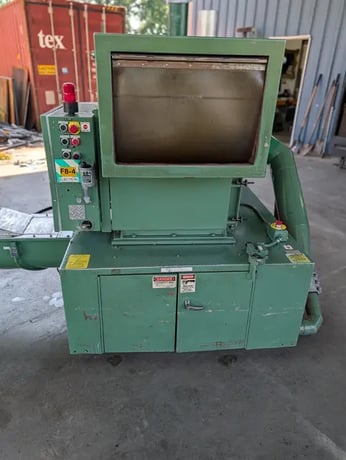 16" x 24" Granutec #TFG-1624-AM50-10, Granulator, 50 HP, (5) rotor knives, 0.38" screen, auger infeed, 7.5 HP - Image 2