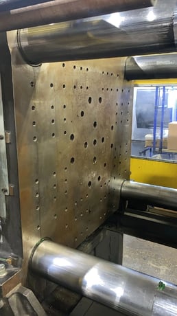 275 Ton, 14.6 oz., Cincinnati Milacron #Roboshot-S2000I-275B, Injection Molding Machine, 27.9" x 25" tie - Image 3