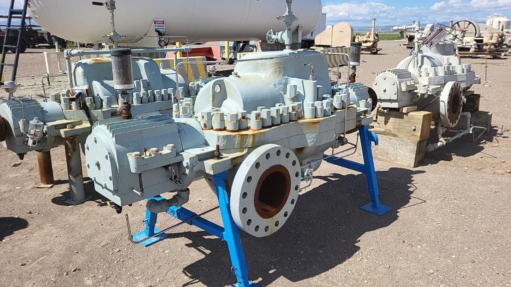 2950 GPM @ 3450' TDH, United #8x13-WMSNL, Multi-Stage Centrifugal Pump, steel case, 10" suction, 8" - Image 1