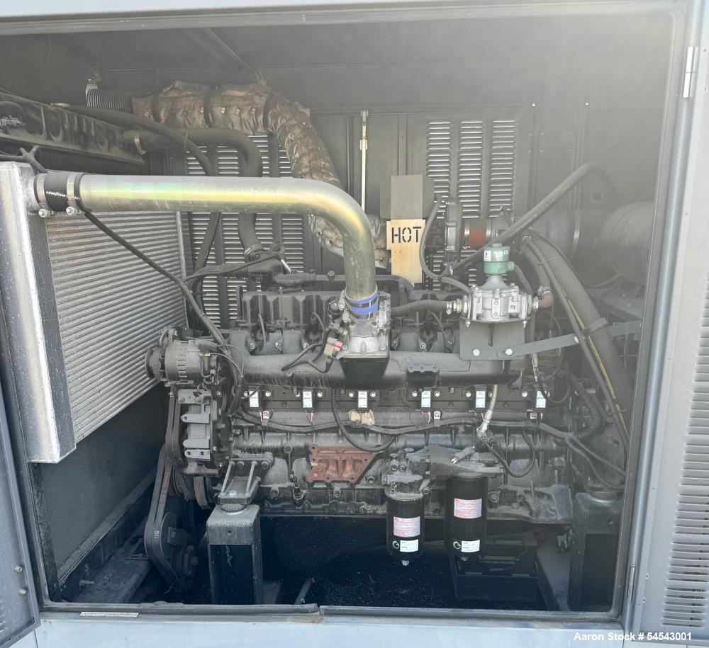 300 KW Generac #MG0300, Natural Gas Generator Set, OH0924 Engine, Weather Enclosure, 630 Amp Eaton Breaker - Image 4