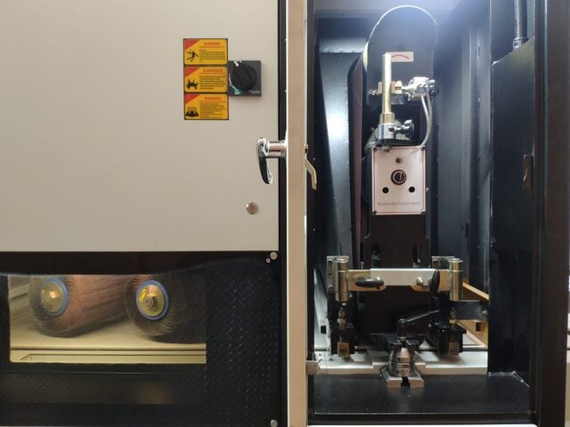 RMT #Jonsen-SGP800, deburring machine, 31.5" W x 3.9" Thick max, 1.6-16.4 FPM, dust collection, new - Image 2