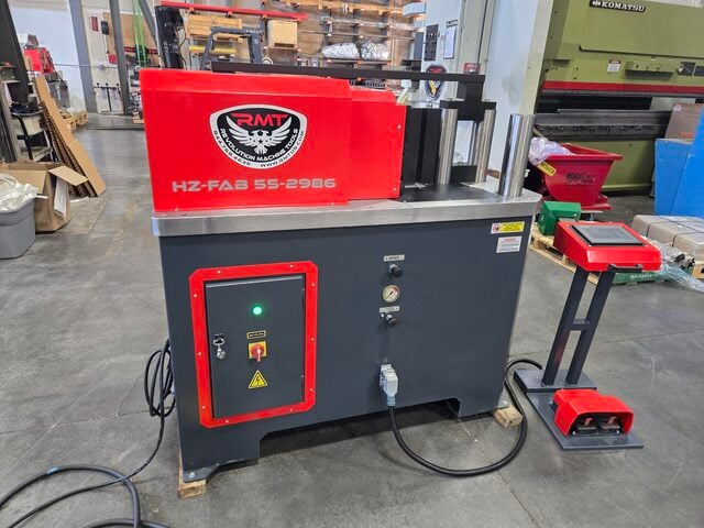 55 Ton, RMT #HZ-FAB-55, horizontal press, 11.25" stroke, 7.5 HP, 26" x49" table - Image 1