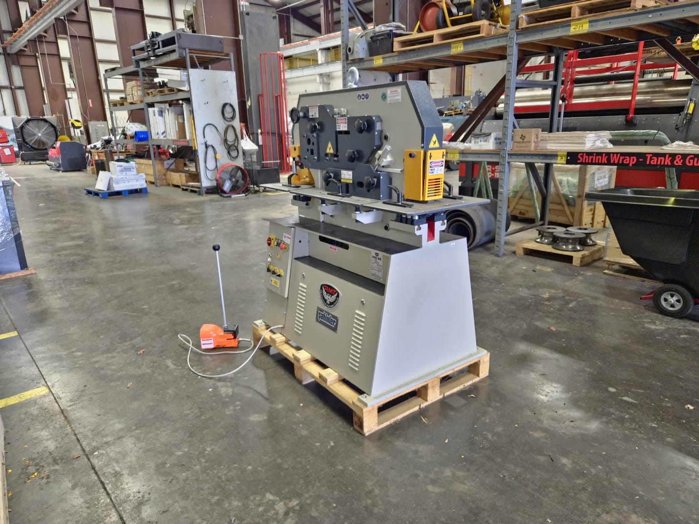 RMT Sahinler #IWS-60, Ironworker, 60 Ton, Electric Stroke Control, 5 station, new - Image 5