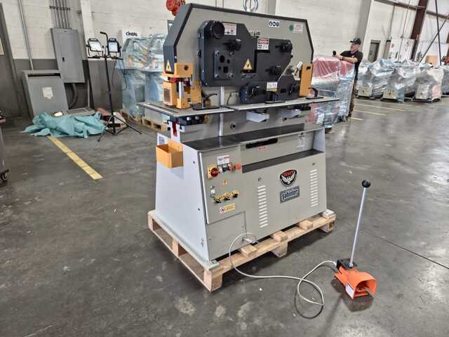 RMT Sahinler #IWS-60, Ironworker, 60 Ton, Electric Stroke Control, 5 station, new - Image 6