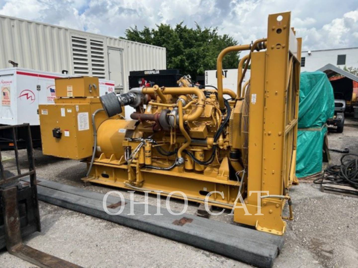 750 KW Caterpillar 3412, Stationary Generator Set, Diesel, 1800 RPM, 480V, 1000 hours, 1997 - Image 3