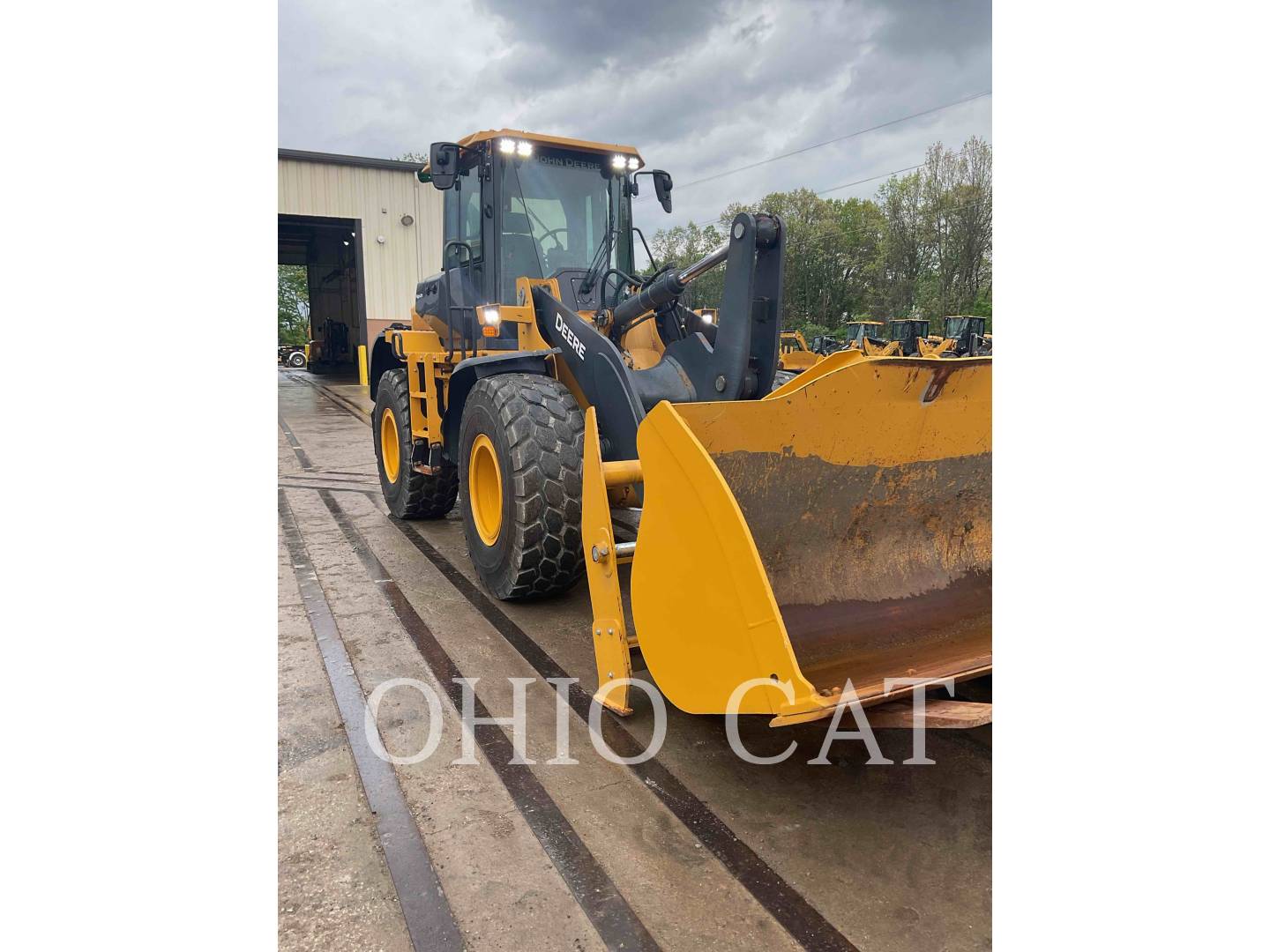 Deere & Co. 924P, Wheel Loader, 1398 hours, S/N: PLX18660, 2023 - Image 2