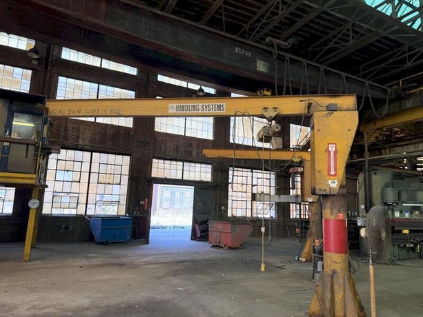 1 Ton, Handling Systems, jib crane, 14' span, w/ Yale hoist - Image 1