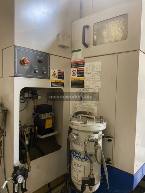 Daewoo Doosan #DMV3016L, 4" Axis CNC Vertical Machining Center, Fanuc Series 0i-MB control, new spindle, 220 - Image 3