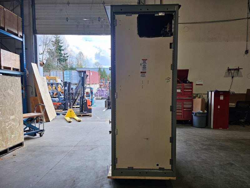 1600 Amp. General Electric, Spectra Series Switchboard, Power Break II 1200 amp main breaker, 208Y/120 Volts - Image 4