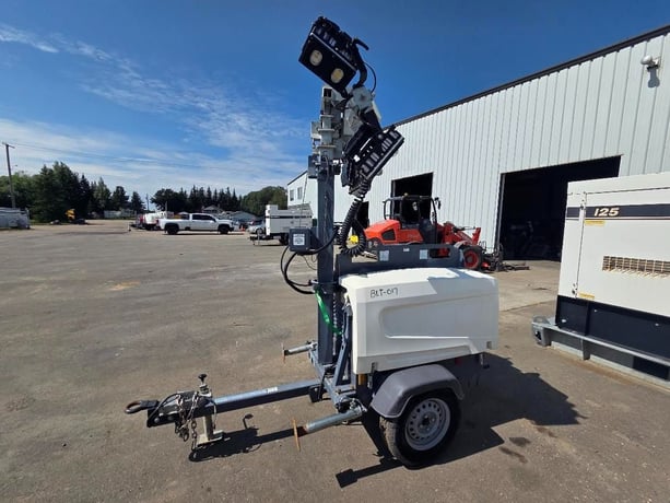 Atlas Copco #HiLight-V5, 3 KW light tower, LED, 4 x 350 W floodlights, 25' mast, Kubota Z482 diesel engine - Image 1