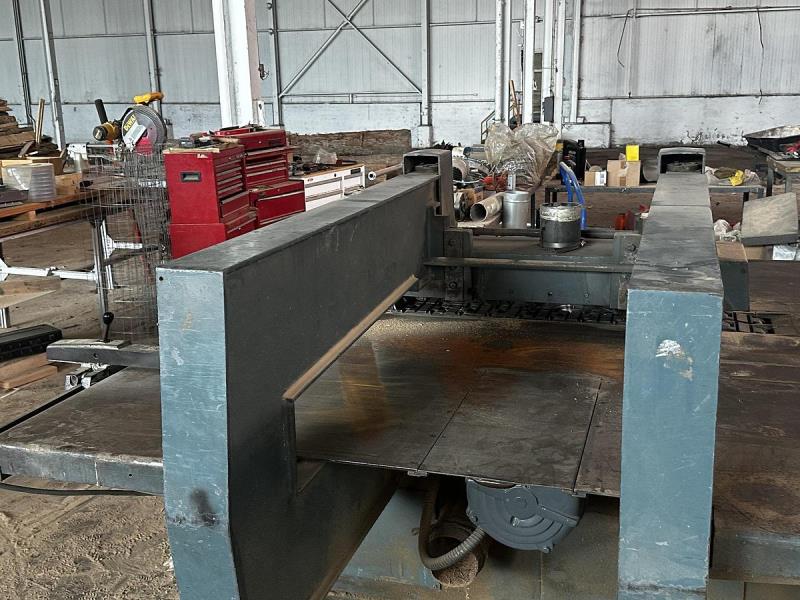Diehl #SL-52, straight line dip chain rip saw, 15 HP, 3600 RPM, 2" arbor, 18" blade, 4-1/4" thick, 190 FPM - Image 4