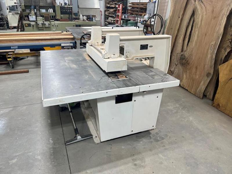 Diehl #SL-52, straight line rip saw, 15 HP, 3600 RPM, 2" arbor, 18" blade, 4-1/4" thick, 190 FPM, 61" x80" - Image 3