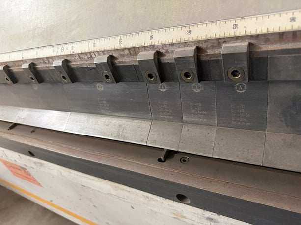125.9" RAS #Turbobend-Plus-62.30, CNC Folding Machine, 14 Ga. Capacity, System 5000 CNC Control, L-Shaped - Image 5