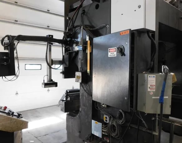 250 Ton, Standard #AB250-12, CNC Hydraulic Press Brake, 12' overall, PC 800 CNC Control, 48" Backgauge - Image 5