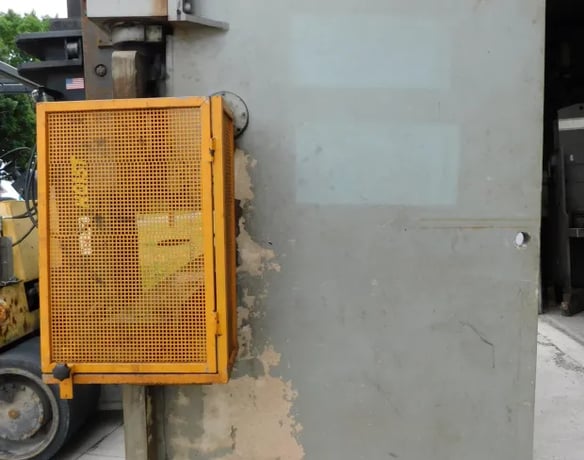 225 Ton, Baykal #225-12, Hydraulic Press Brake, 12' overall, Positive Depth Stop, Power Backgauge - Image 4